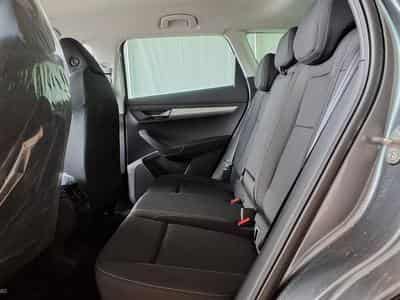 Skoda Karoq Selection 1.0 TSI 6-Gang (2026) - Photo 6