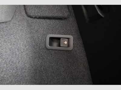 Skoda Karoq Selection 4x4 (2026) - Photo 13