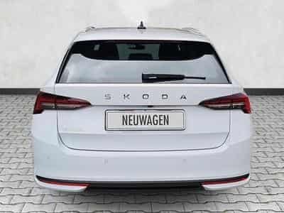 Skoda Octavia 2.0 TDI 110 kW Selection (2026) - Foto 6