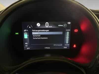 Fiat 500 500e 24 kWh LIMO (2024) - Foto 2