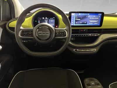 Fiat 500 500e 24 kWh LIMO (2024) - Foto 6