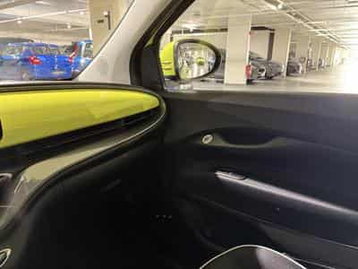 Fiat 500 500e 24 kWh LIMO (2024) - Foto 9