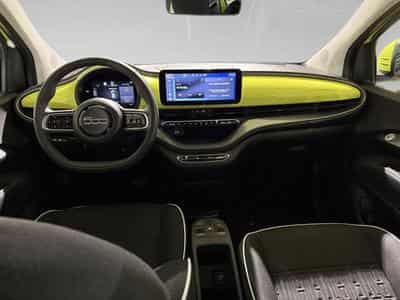 Fiat 500 500e 24 kWh LIMO (2024) - Foto 5