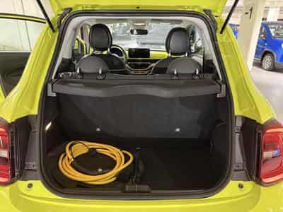 Fiat 500 500e 24 kWh LIMO (2024) - Foto 12