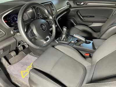 Renault Megane IV 1.3 TCE 140 INTENS CARPLAY (2023) - Photo 8