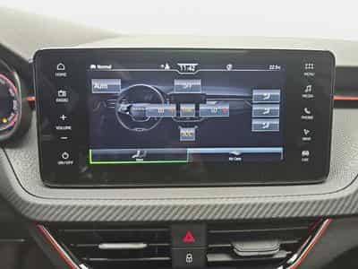 Skoda Kamiq 1.5 TSi 150 DSG Monte Carlo (2025) - Photo 10