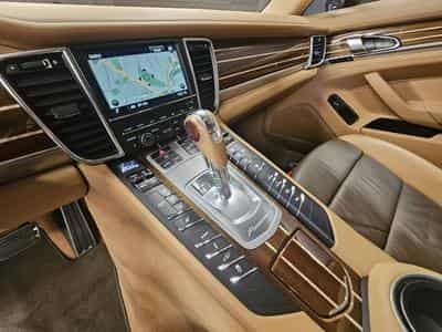 Porsche Panamera 3.0 S HYBRID (2015) - Foto 11