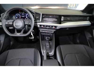 Audi A1 Sportback S Line (2024) - Foto 2