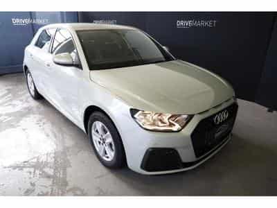 Audi A1 Sportback S Line (2024) - Photo 1