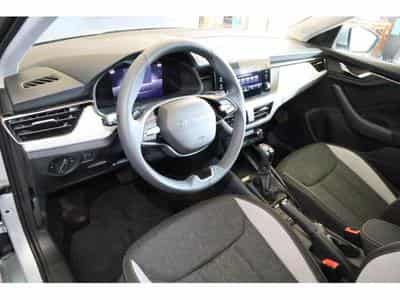 Skoda Scala Selection (2025) - Foto 2