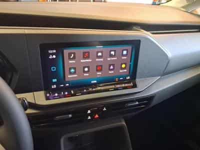 VW Caddy Life (2026) - Photo 8
