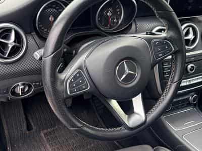 Mercedes 180 (2016) - Photo 1