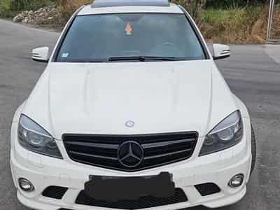 Mercedes C 63 AMG V8 (2010) - Foto 1