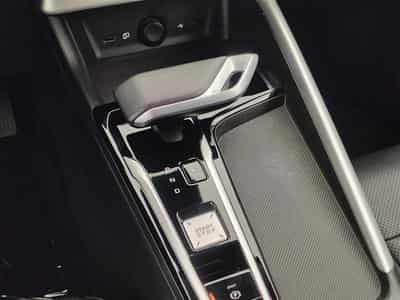 MG ZS 1.5 Hybrid+ Luxury NAVI / FULL LED / CUIR / CAMERA / JA 17" (2025) - Photo 12