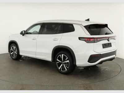 VW Tayron 1.5 TSI eHybrid 150 kW Life (2025) - Photo 3