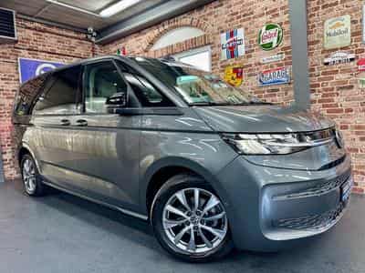VW Multivan Multivan T7 2.0 TDi 150cv Auto Life Lang (2023) - Foto 1