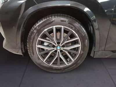BMW X1 xDrive20d HK HiFi DAB LED Shz (2025) - Foto 8