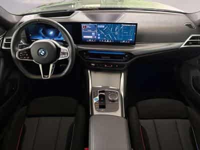 BMW i4 xDrive40 HiFi DAB LED RFK Shz (2025) - Photo 6