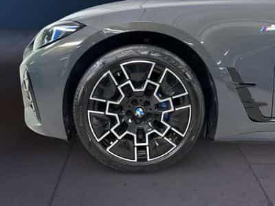 BMW i4 xDrive40 HiFi DAB LED RFK Shz (2025) - Photo 7