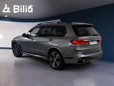 BMW X7 xDrive40d DAB LED (2023) - Foto 4