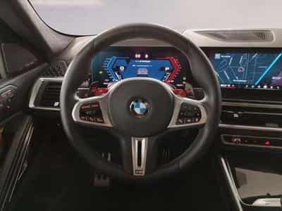 BMW X6M Competition HK HiFi DAB LED Pano.Dach (2025) - Foto 10