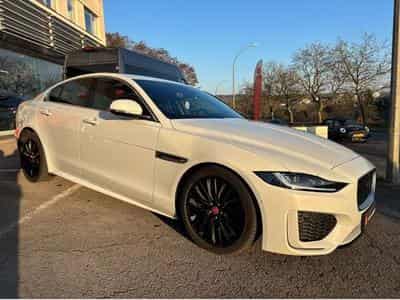 Jaguar XE D200 AWD Aut R-Dynamic SE-JUSQU'A 48 MOIS GARANTIE (2021) - Photo 4