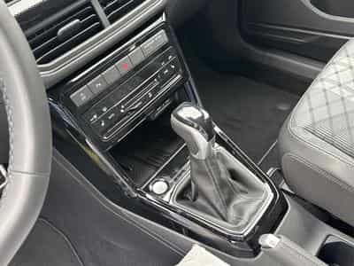 VW T-Cross R-Line Limited (2026) - Photo 12