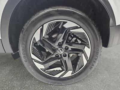 Nissan Qashqai 1.3 DIG-T 158 X-tronic N-Connecta (2026) - Photo 6