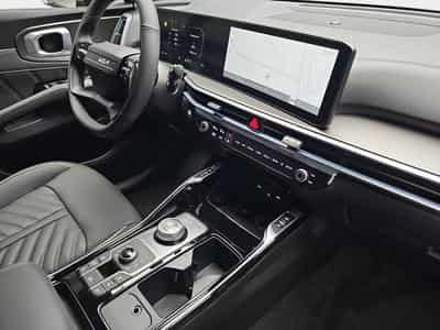 Kia Sorento 2.2 CRDI 193 DCT8 Platinum AWD (2026) - Photo 15