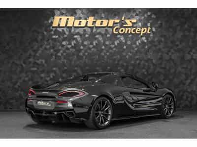 McLaren 570S Spider 3.8 V8 - FIRE BLACK (2018) - Photo 3