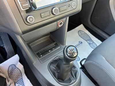 VW Touran Touran Life 1.4 *Navi*SHZ*PDC*Euro5* (2013) - Foto 12