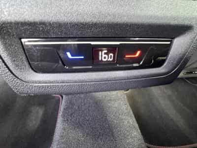 VW Golf VIII GTI Clubsport 2.0 300ch/Gar VW 01-2031/IQ Light/Toit Ou (2026) - Foto 12