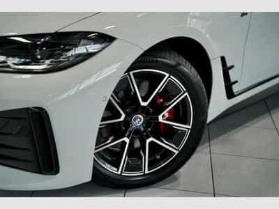 BMW i4 35 eDrive Gran Coupé *1.Hand * (2023) - Photo 3