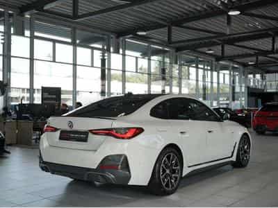 BMW i4 35 eDrive Gran Coupé *1.Hand * (2023) - Photo 8
