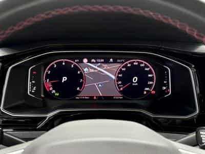VW Polo 2.0 TSI 207 CV DSG7 *BEATS *CAM** MATRIX ** CARPLAY** (2023) - Photo 13