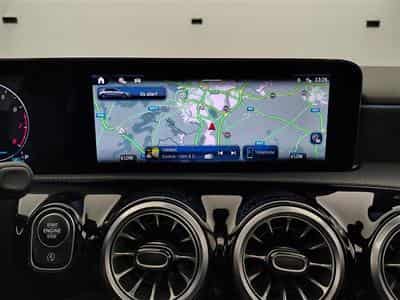 Mercedes A 180 Pack AMG  Navi Cockpit / Led / PDC av+ar / Pano (2025) - Photo 11