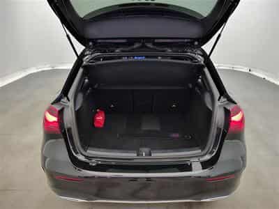 Mercedes A 180 Pack AMG  Navi Cockpit / Led / PDC av+ar / Pano (2025) - Photo 14