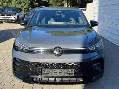 VW Tiguan R-Line (2026) - Photo 2