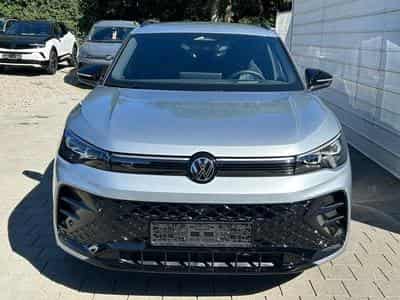 VW Tiguan R-Line (2026) - Photo 2