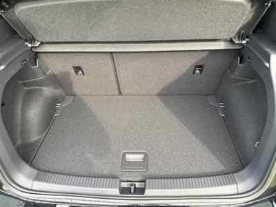 VW T-Cross R-Line Limited (2026) - Photo 13