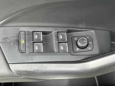 VW T-Cross R-Line Limited (2026) - Photo 15
