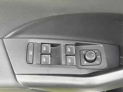 VW T-Cross R-Line Limited (2026) - Photo 14