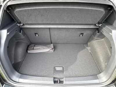 VW T-Cross R-Line Limited (2026) - Photo 13