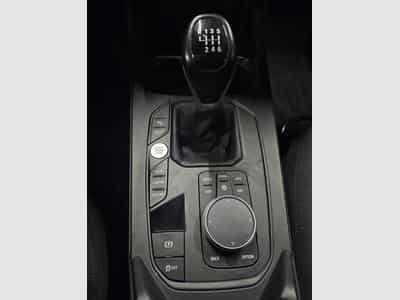BMW 118 Business (2021) - Foto 14
