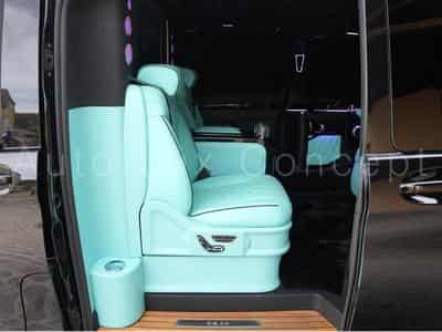 Mercedes V 300 d 4MATIC Extra Long AMG Line Rovelver VIP Van (2022) - Photo 8
