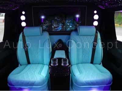 Mercedes V 300 d 4MATIC Extra Long AMG Line Rovelver VIP Van (2022) - Photo 10