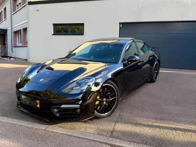 Porsche Panamera Turbo (2017) - Photo 1