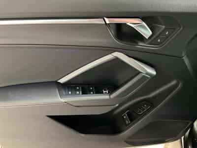 Audi Q3 SB+45TFSI+S-line+S-Tronic+P.Premium+LM19+Black-Style (2023) - Foto 14