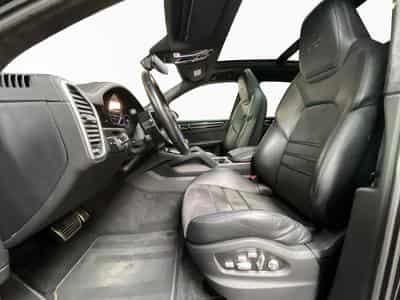 Porsche Cayenne GTS+Tiptronic-S+PTM+AHK+Bose+PDLS-Plus+Accés-Confort (2020) - Foto 9