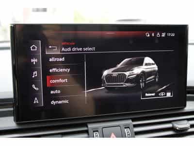 Audi SQ5 Sportback 3.0 TDI AIR AHK PANO StdHzg Matrix (2022) - Foto 10
